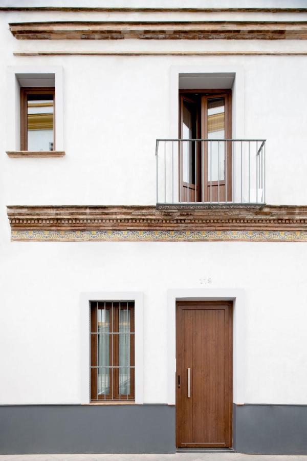 Home2Book Amelia'S Pottery, Triana Sevilla Bagian luar foto
